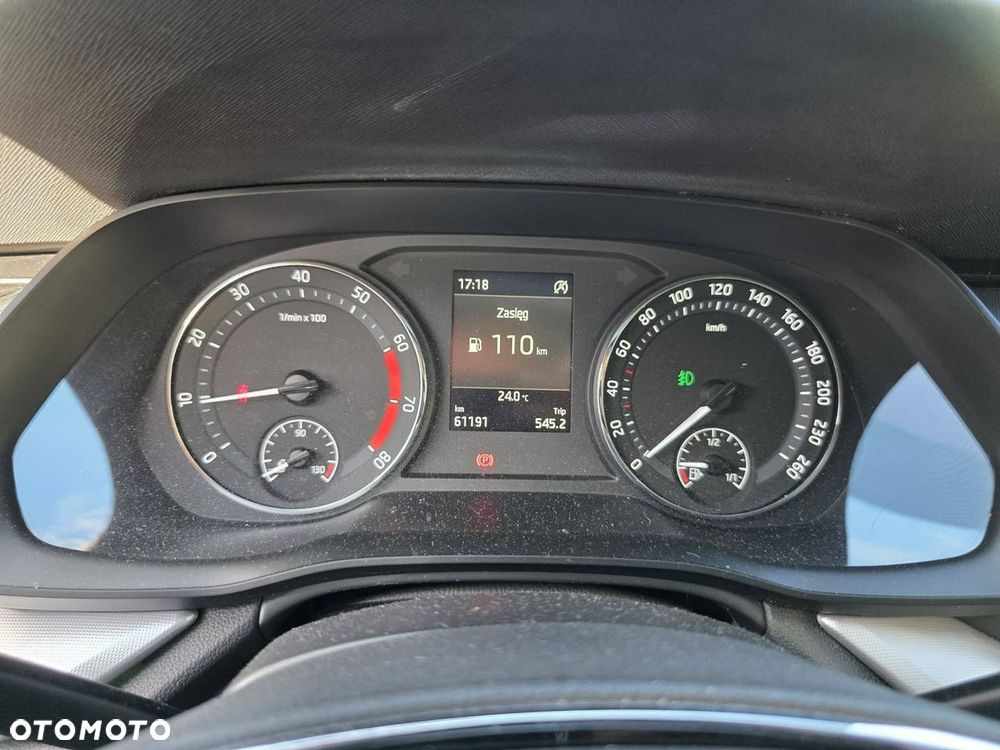 Skoda Octavia 1.5 TSI Business - 11