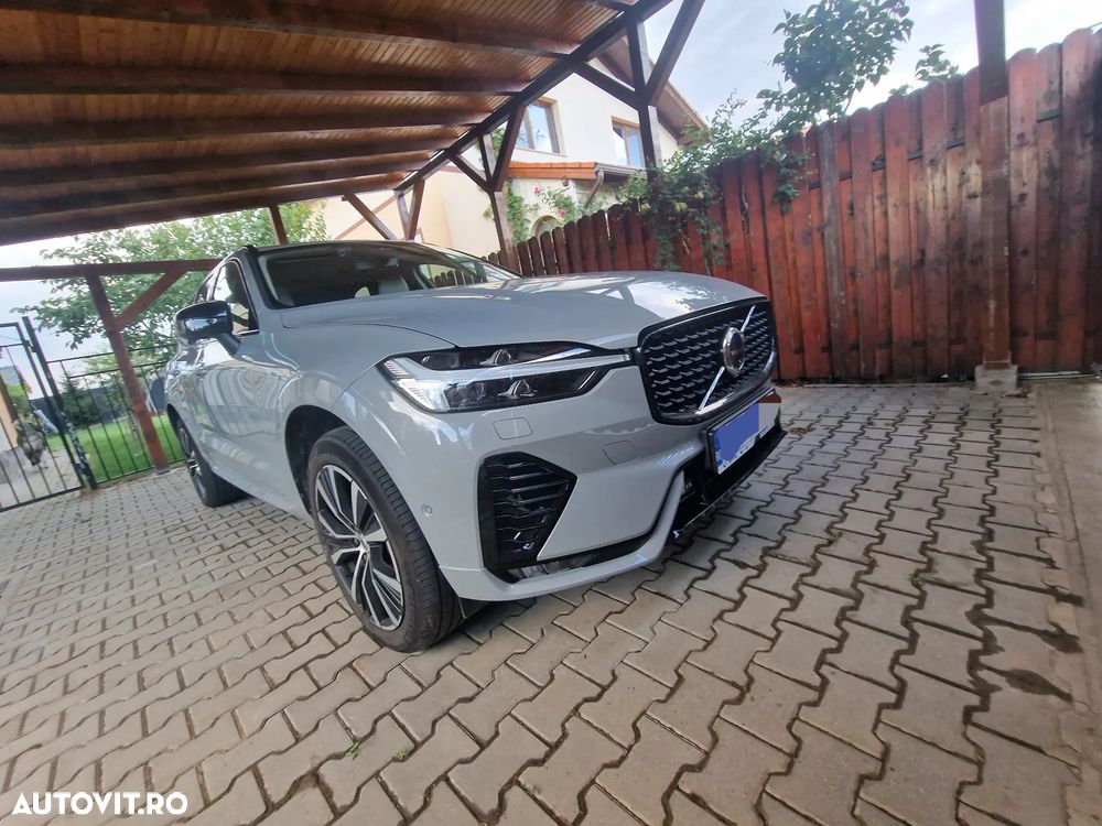 Volvo XC 60 B5 AT AWD MHEV Ultra Dark - 7