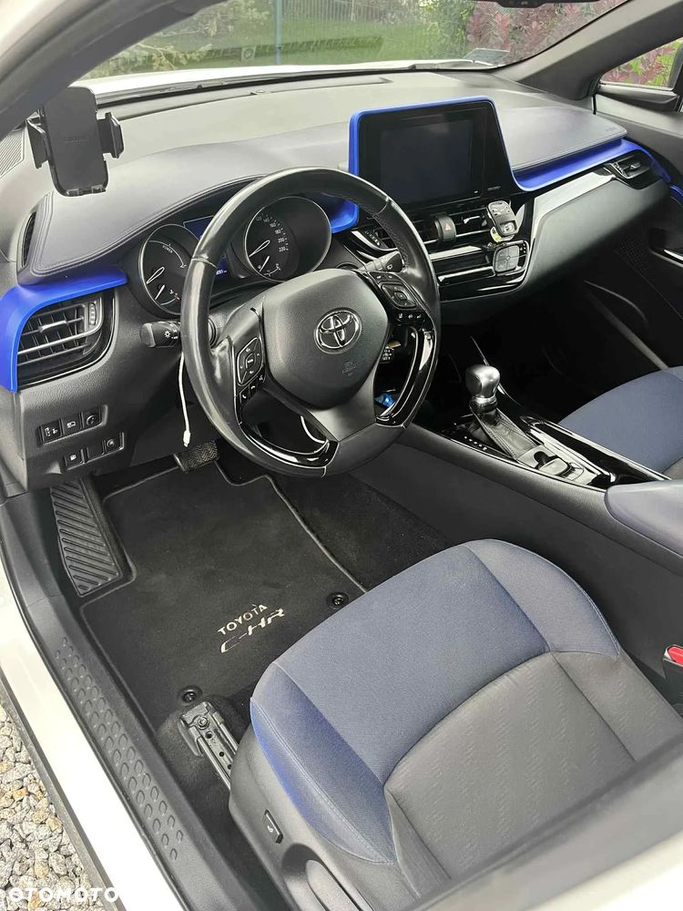 Toyota C-HR 1.8 Hybrid Dynamic - 10