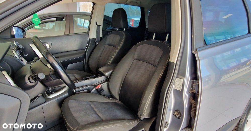 Nissan Qashqai - 13