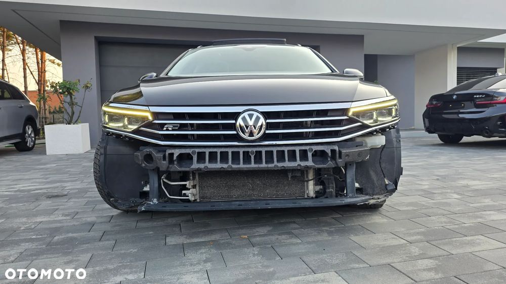 Volkswagen Passat - 15