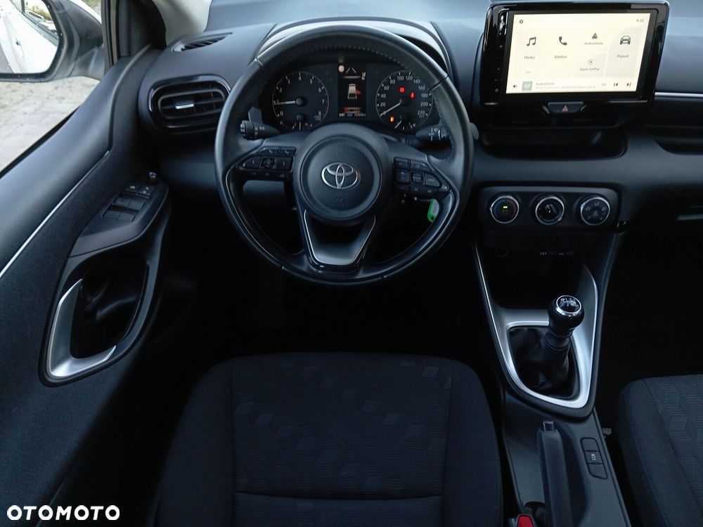 Toyota Yaris 1.5 Comfort - 20