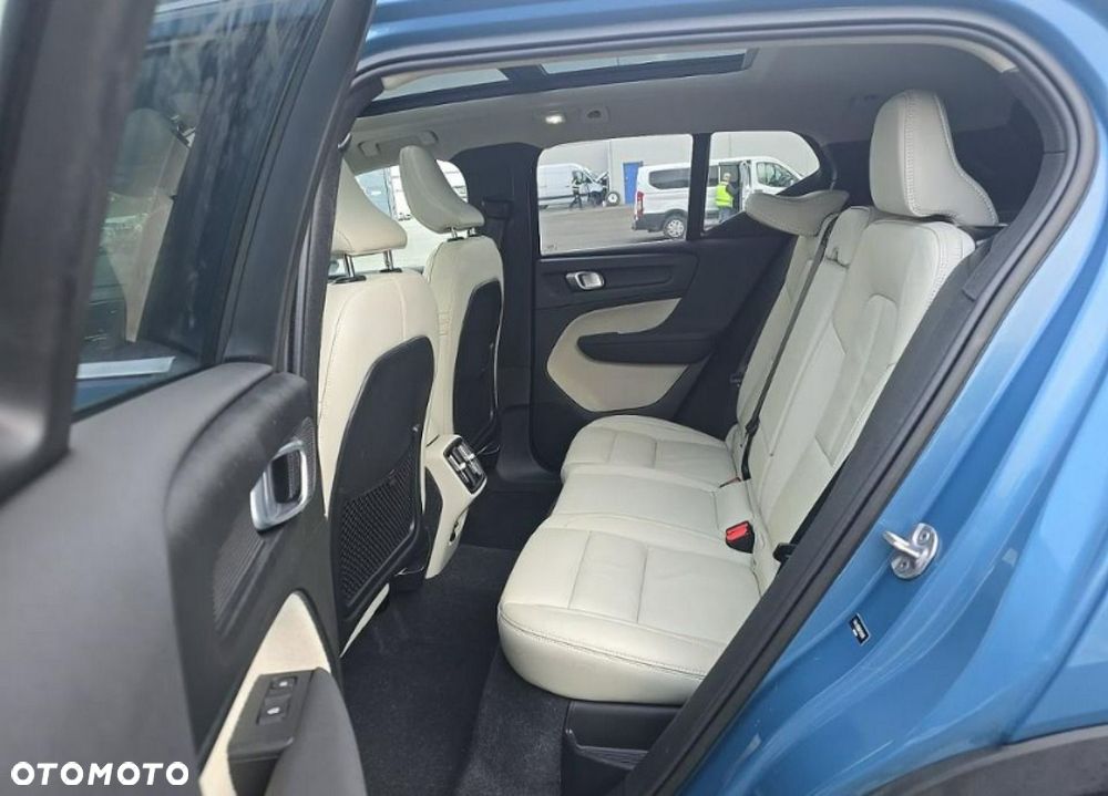 Volvo XC 40 - 11