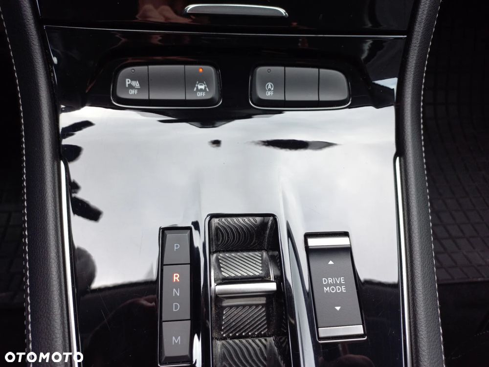 Opel Grandland 1.2 T GS S&S - 21