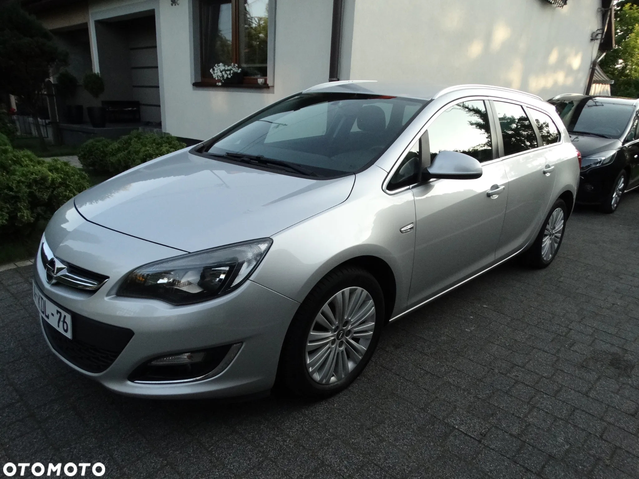 Opel Astra IV 1.4 T Active - 11