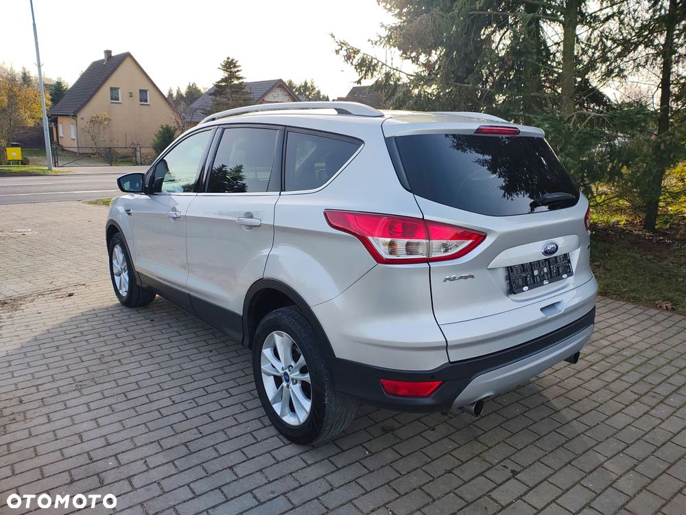 Ford Kuga - 4