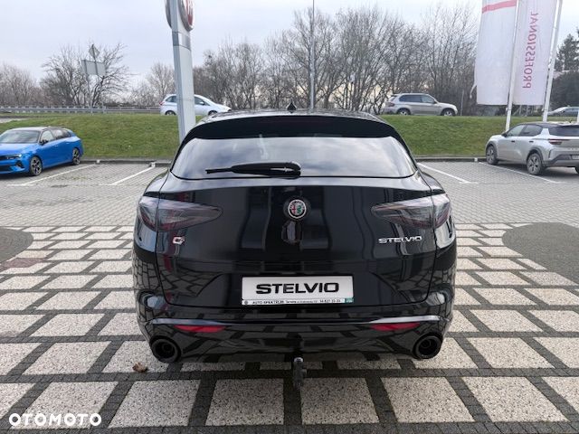 Alfa Romeo Stelvio 2.2 JTDM Intensa Q4 - 5