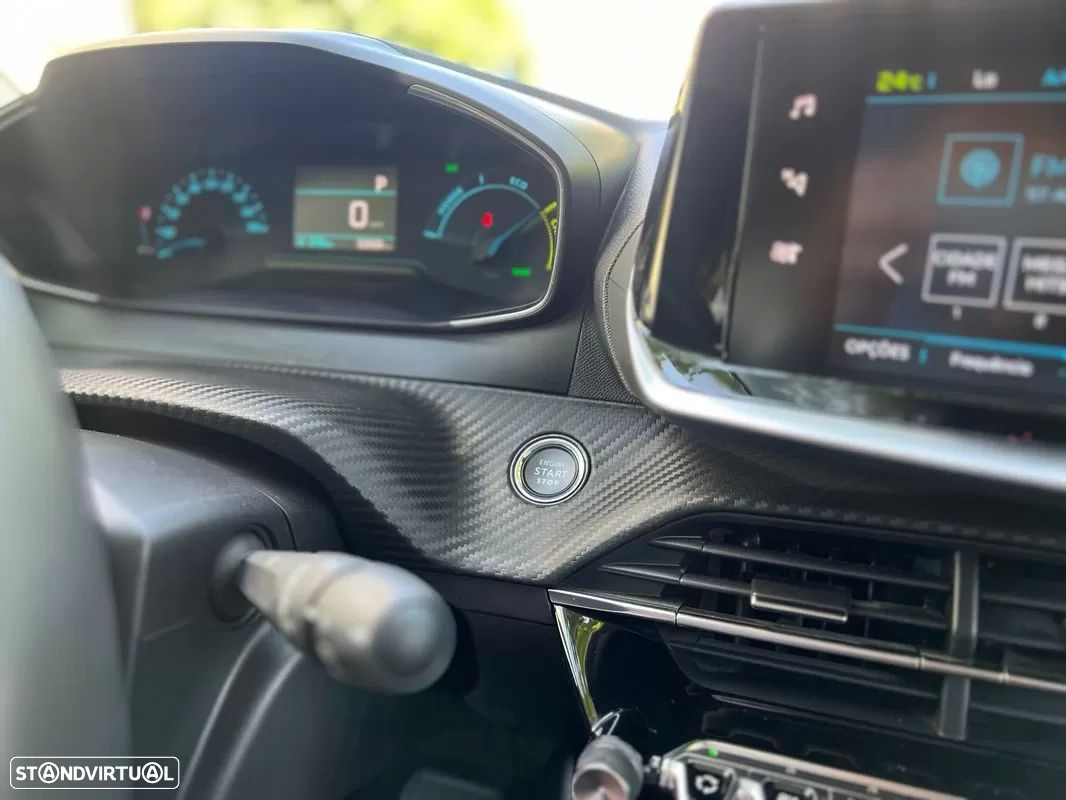 Peugeot e-2008 50 kWh Allure Pack - 39