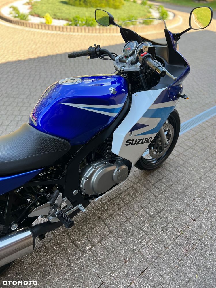 Suzuki GS - 30