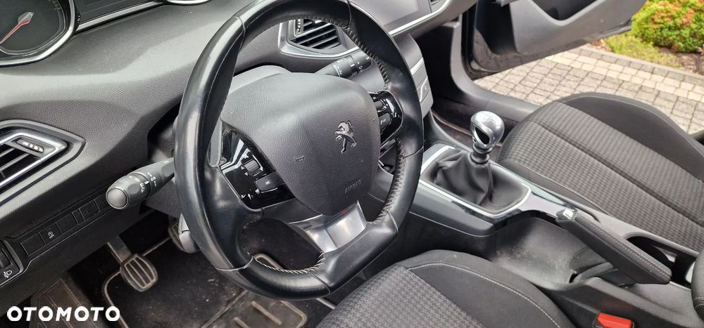 Peugeot 308 PureTech 130 GPF Stop & Start Style - 16