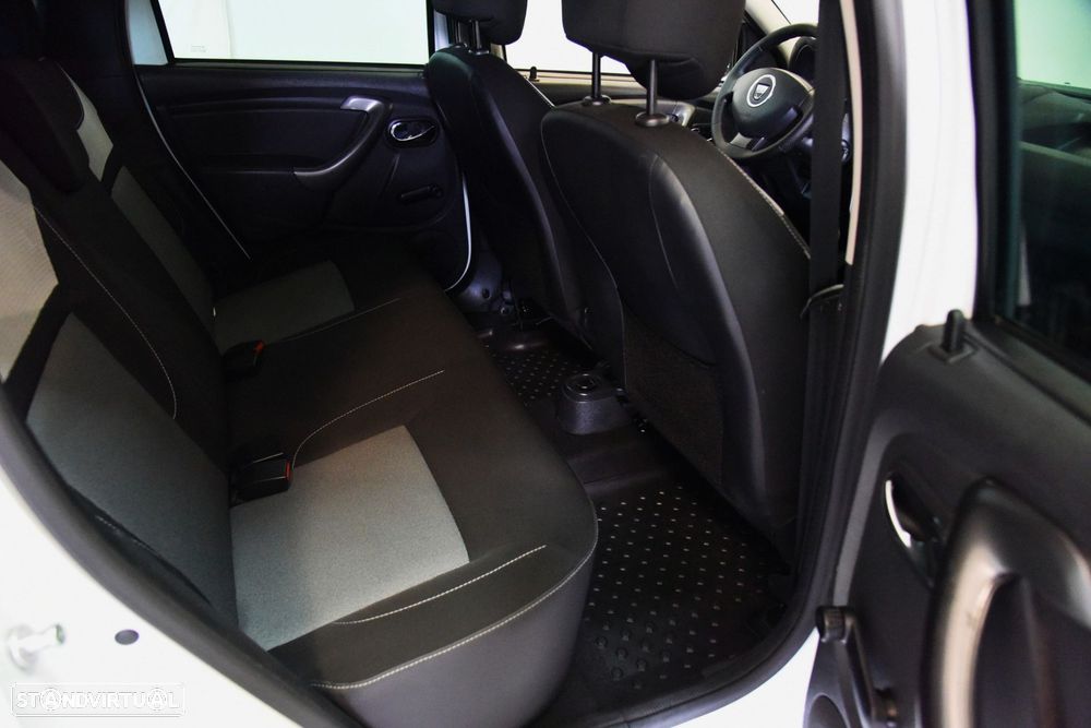 Dacia Duster 1.5 dCi SL Urban Explorer 4WD - 22