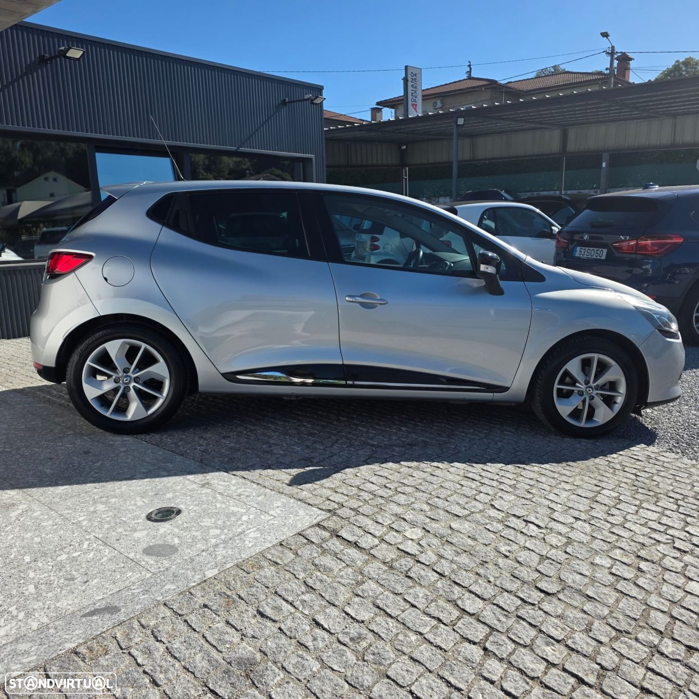Renault Clio 1.5 dCi Limited - 12