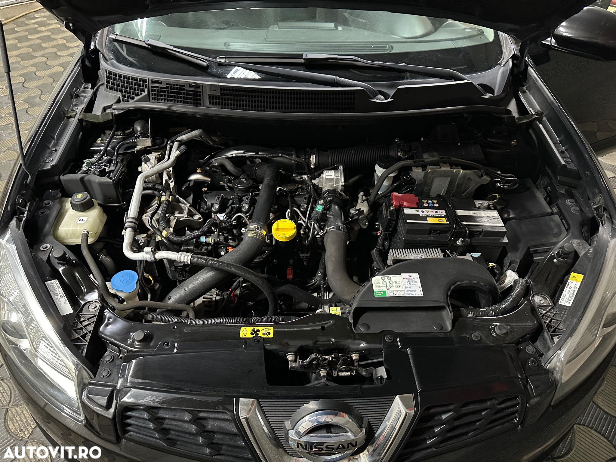 Nissan Qashqai 1.5 DCI Start/Stop Tekna - 12