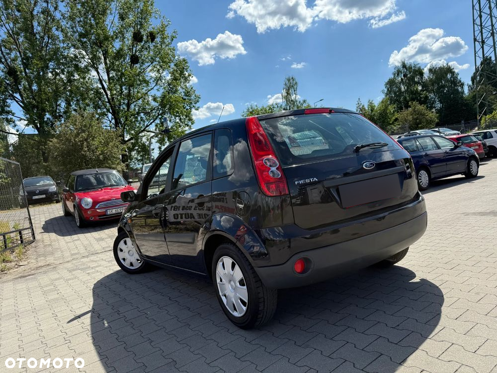 Ford Fiesta 1.3 - 11