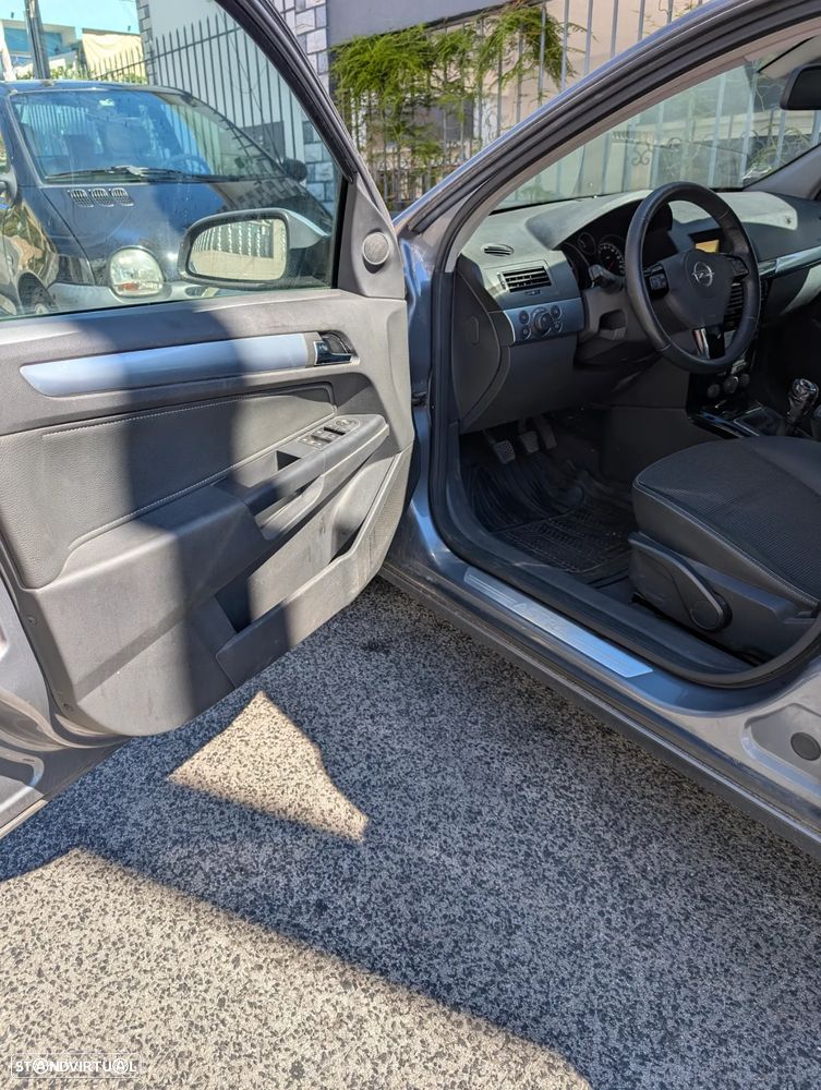 Opel Astra 1.7 CDTi Cosmo - 5
