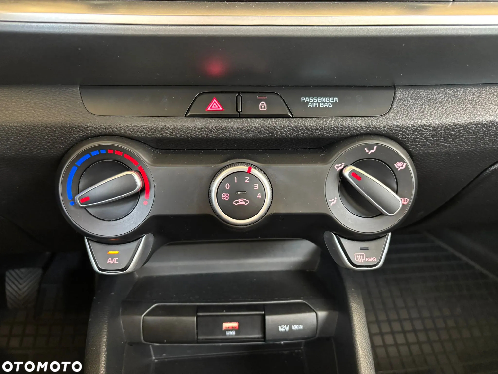 Kia Stonic 1.0 T-GDI M - 22