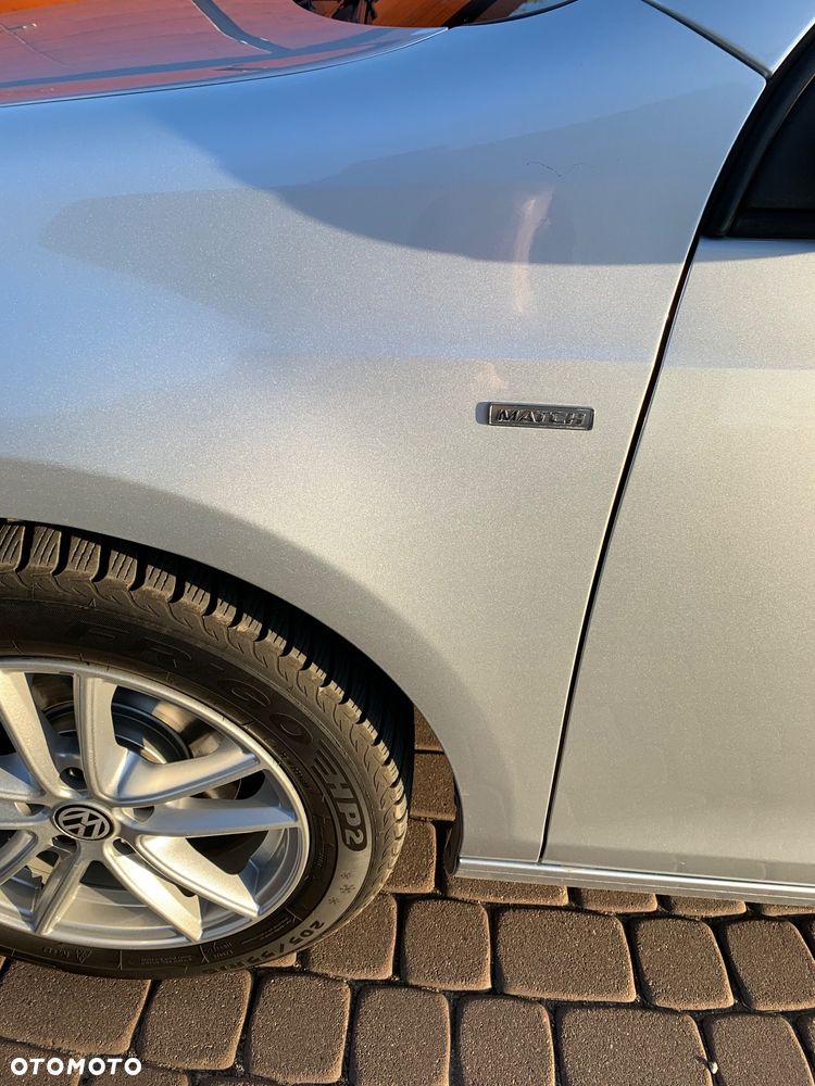 Volkswagen Golf 1.6 TDI DPF BlueMotion Technology MATCH - 3