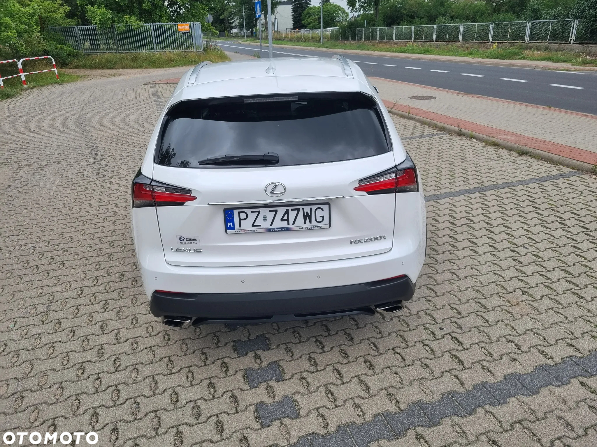 Lexus NX 200t Comfort AWD - 10