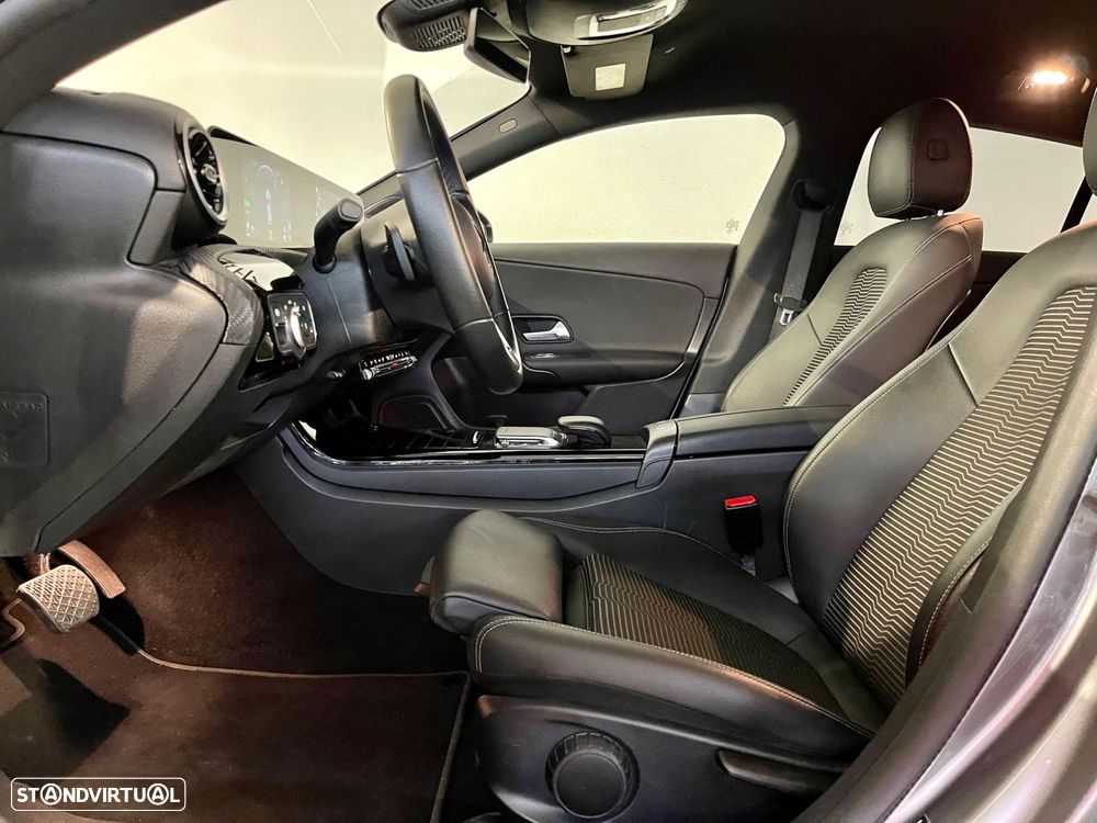 Mercedes-Benz CLA 250 e Shooting Brake Style Plus - 28
