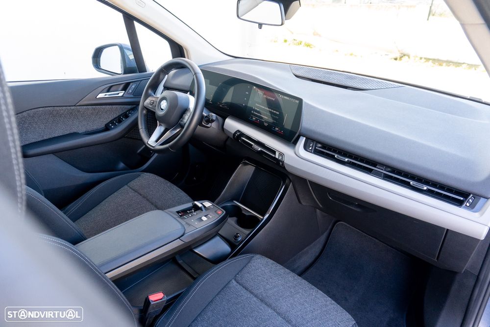 BMW 225xe Active Tourer e xDrive Edição Optimized - 29