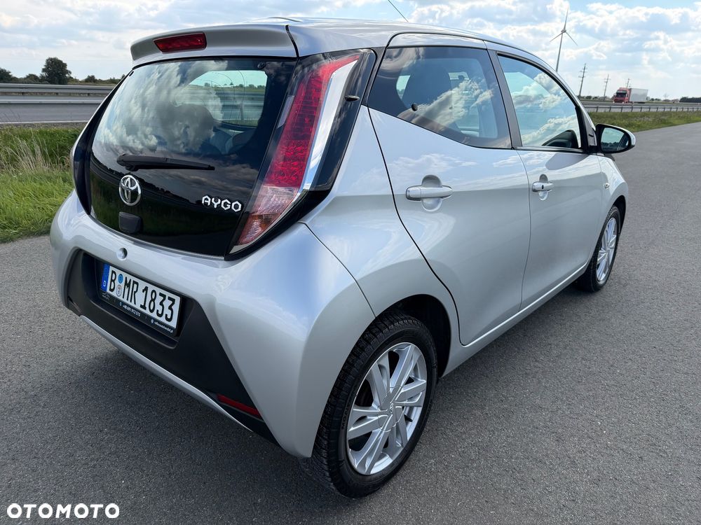 Toyota Aygo 1.0 VVT-i Sprint EU6 - 17