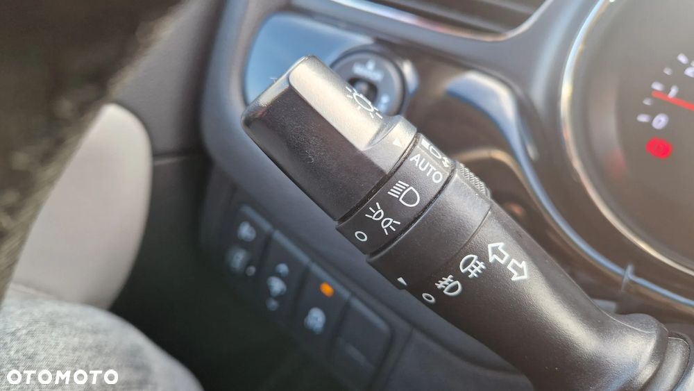 Kia Ceed 1.6 CRDi 128 Dream Team Edition - 21