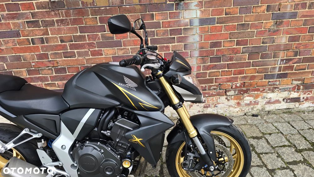 Honda CB - 23