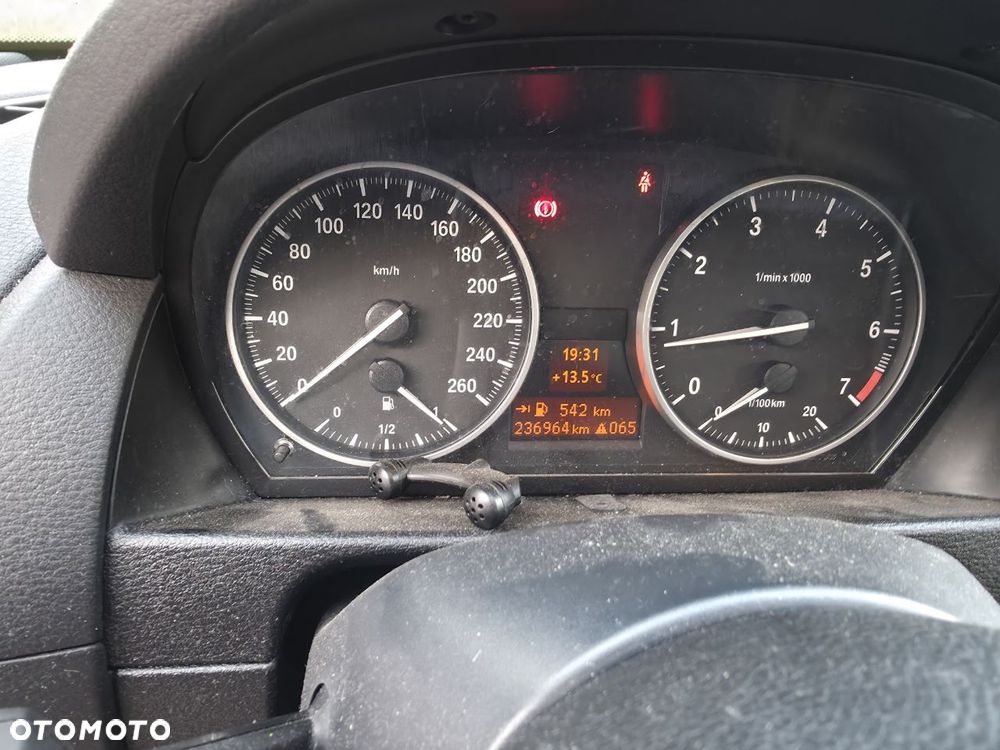 BMW X1 sDrive18i - 5