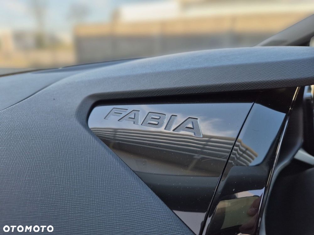 Skoda Fabia - 23