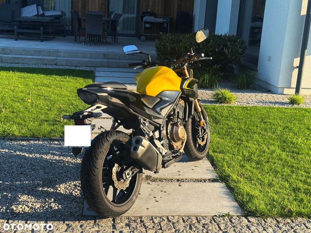 Honda CB - 40