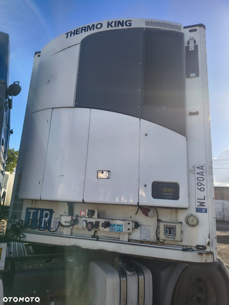 Schmitz Cargobull sko24 - 2