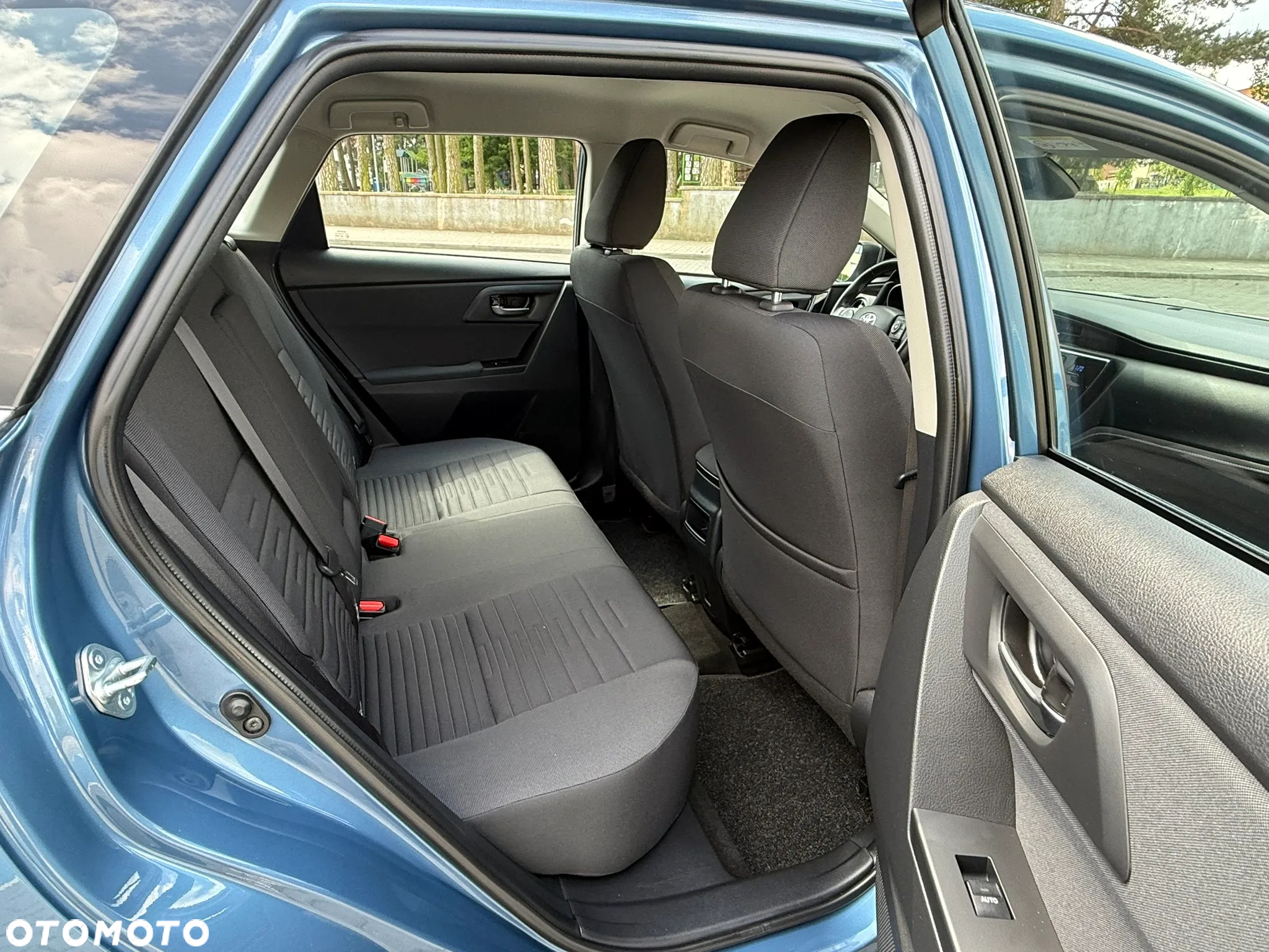 Toyota Auris 1.2 Turbo Edition S+ - 32