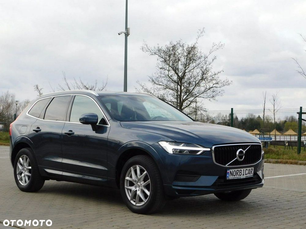 Volvo XC 60 D4 Momentum Pro - 29