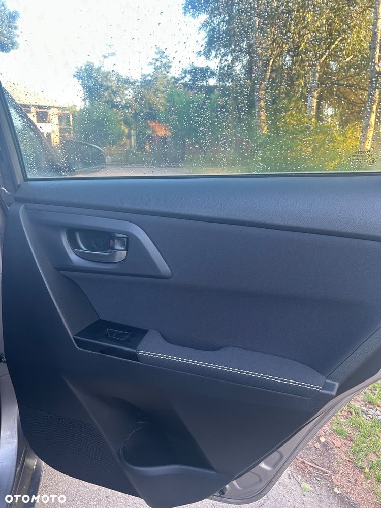 Toyota Auris - 24