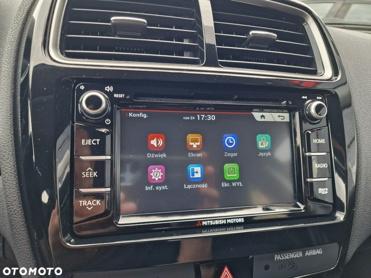 Mitsubishi ASX 2.0 2WD Intro Edition+ - 31