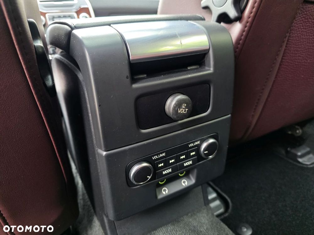 Volvo V70 D3 Summum - 11