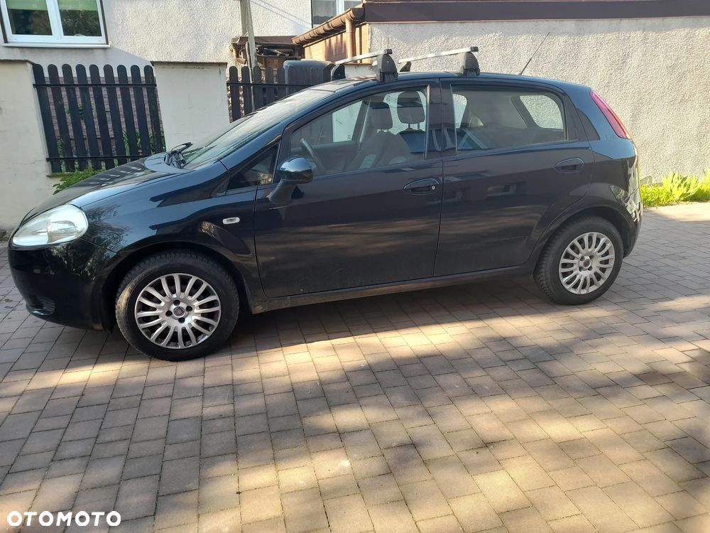 Fiat Grande Punto - 5