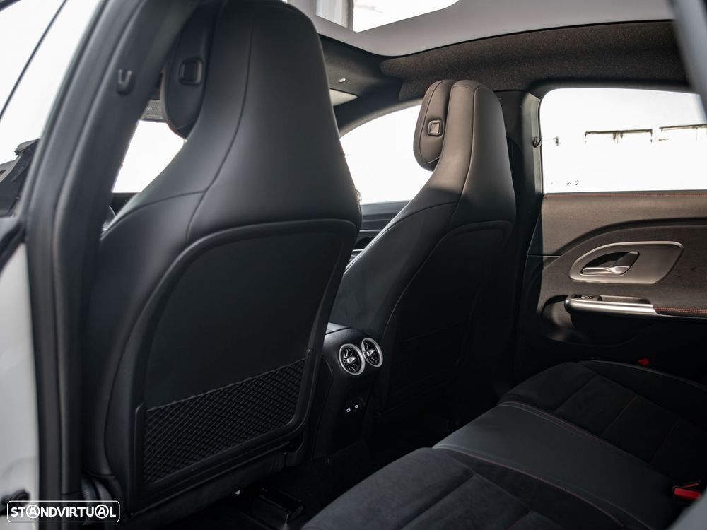 Mercedes-Benz CLA 250+ EQ - 22