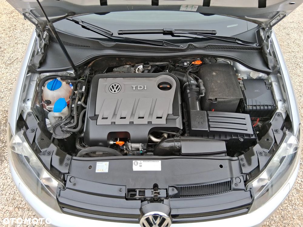 Volkswagen Golf 2.0 TDI DPF MATCH - 30