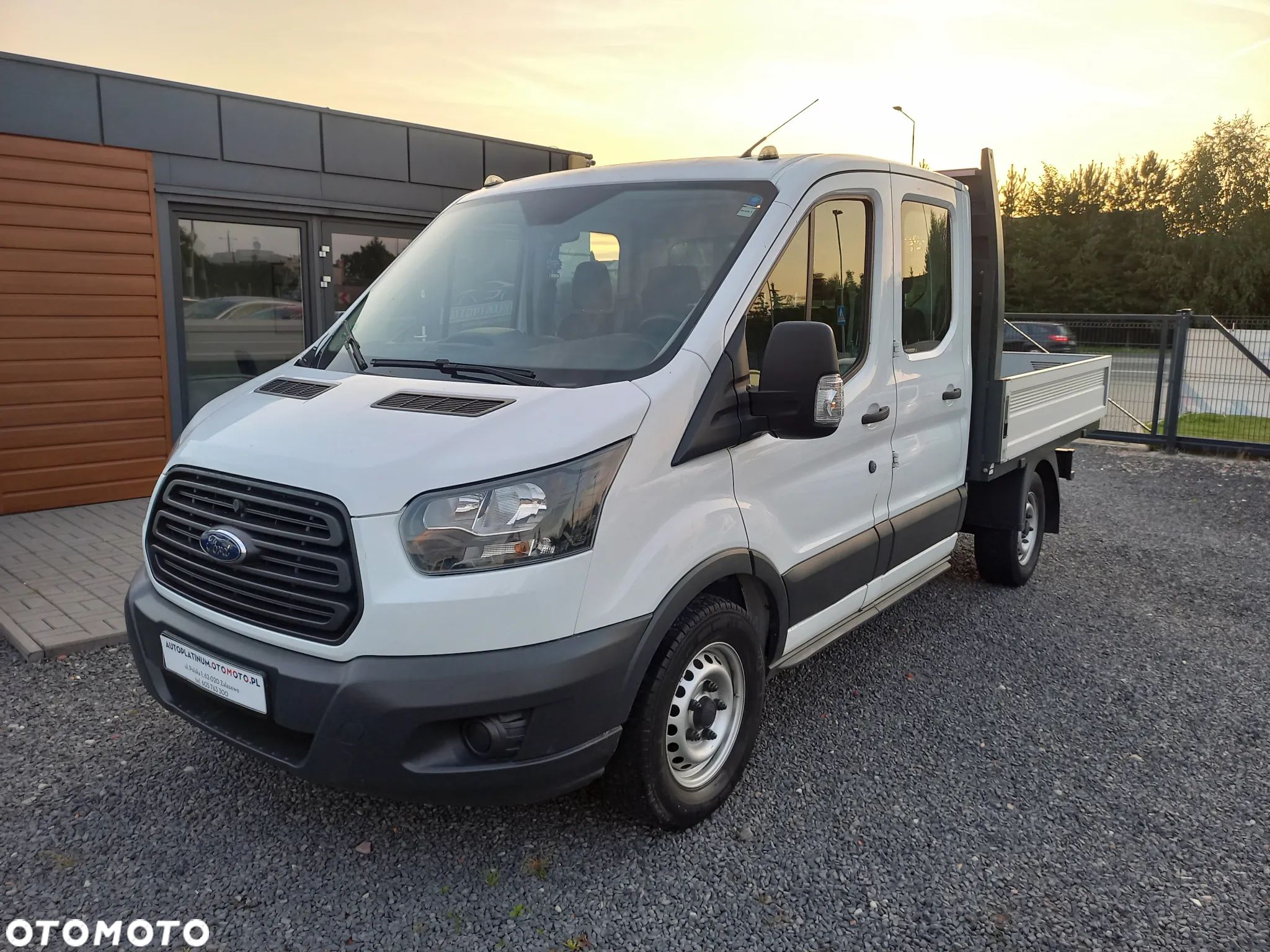 Ford Transit Skrzynia L2 - 1