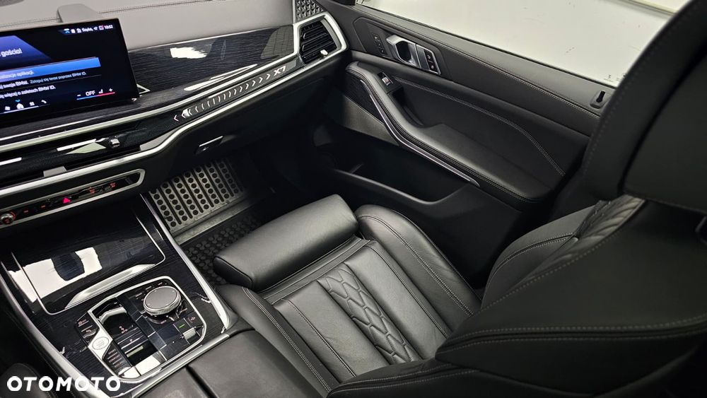 BMW X7 xDrive40d mHEV sport - 24