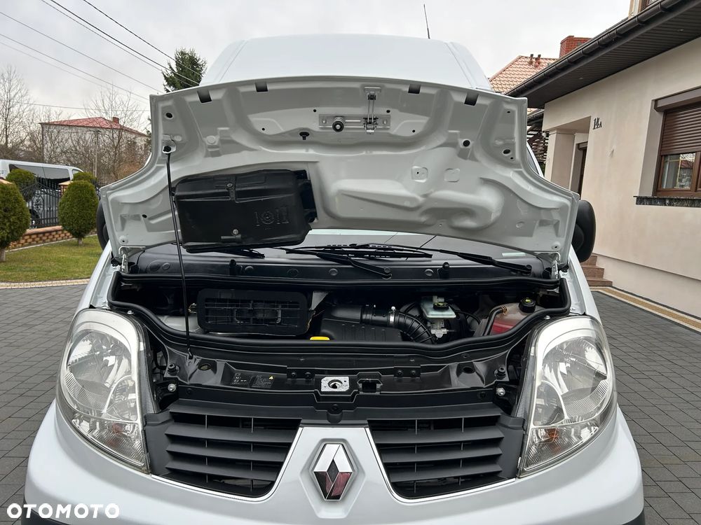 Renault TRAFIC - 35