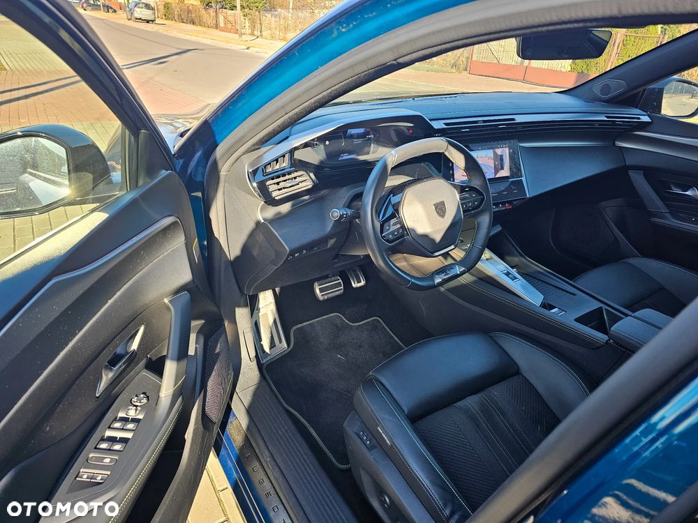 Peugeot 408 225 e-EAT8 GT Exclusive - 8