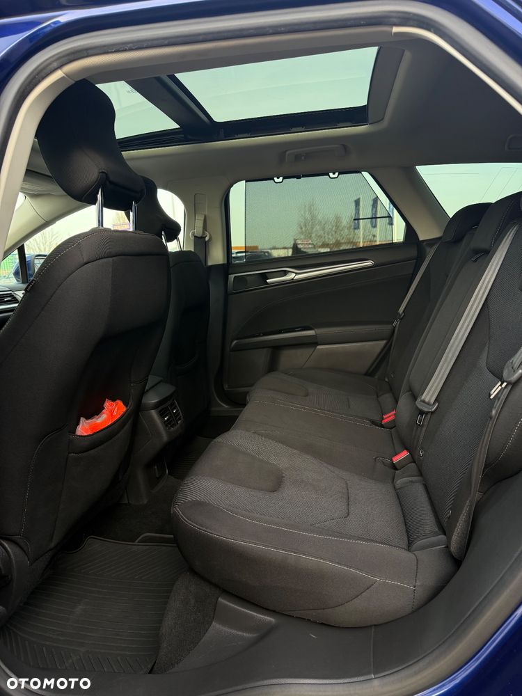Ford Mondeo 2.0 TDCi STart-Stopp Titanium - 33