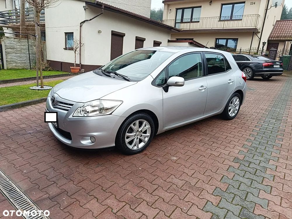 Toyota Auris 1.33 VVT-i Premium - 10