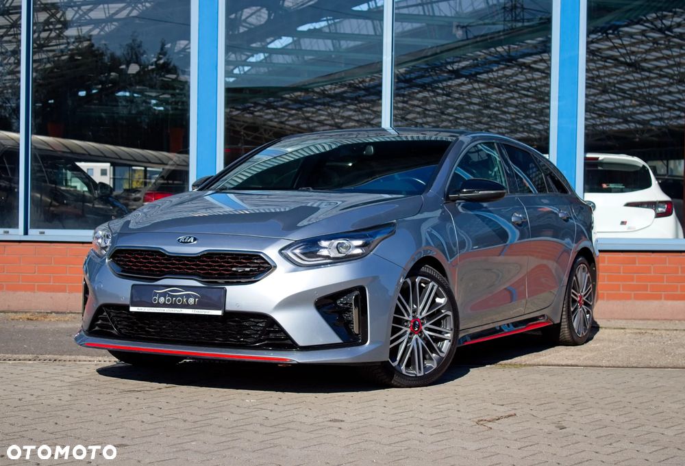 Kia Procee'd