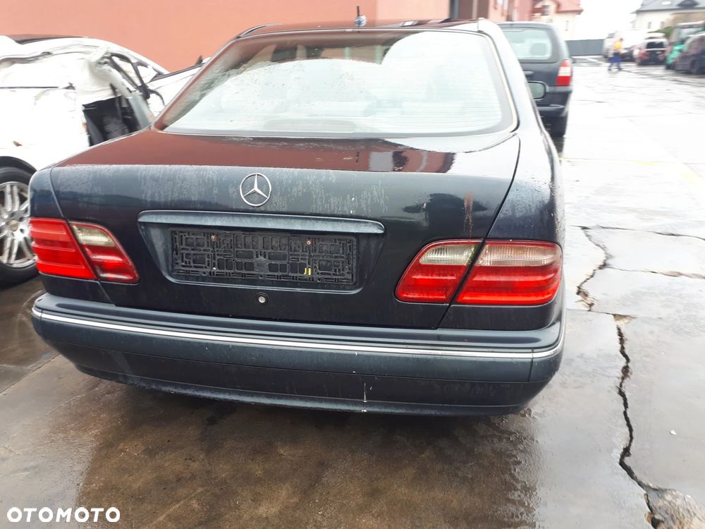MERCEDES E KLASA W210 LIFT 2.7 CDI RADIO NAWIGACJA ORYGINALNE - 14