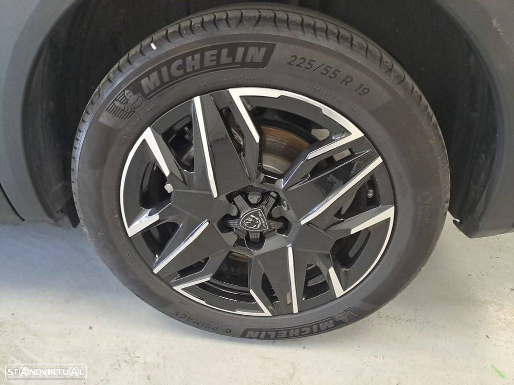 Peugeot 5008 1.2 Hybrid Allure e-DCS6 - 11