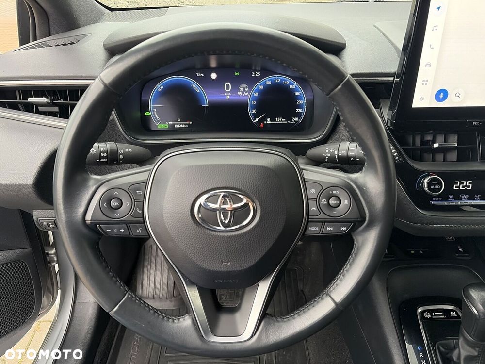Toyota Corolla - 12