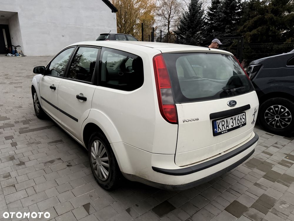 Ford Focus - 4